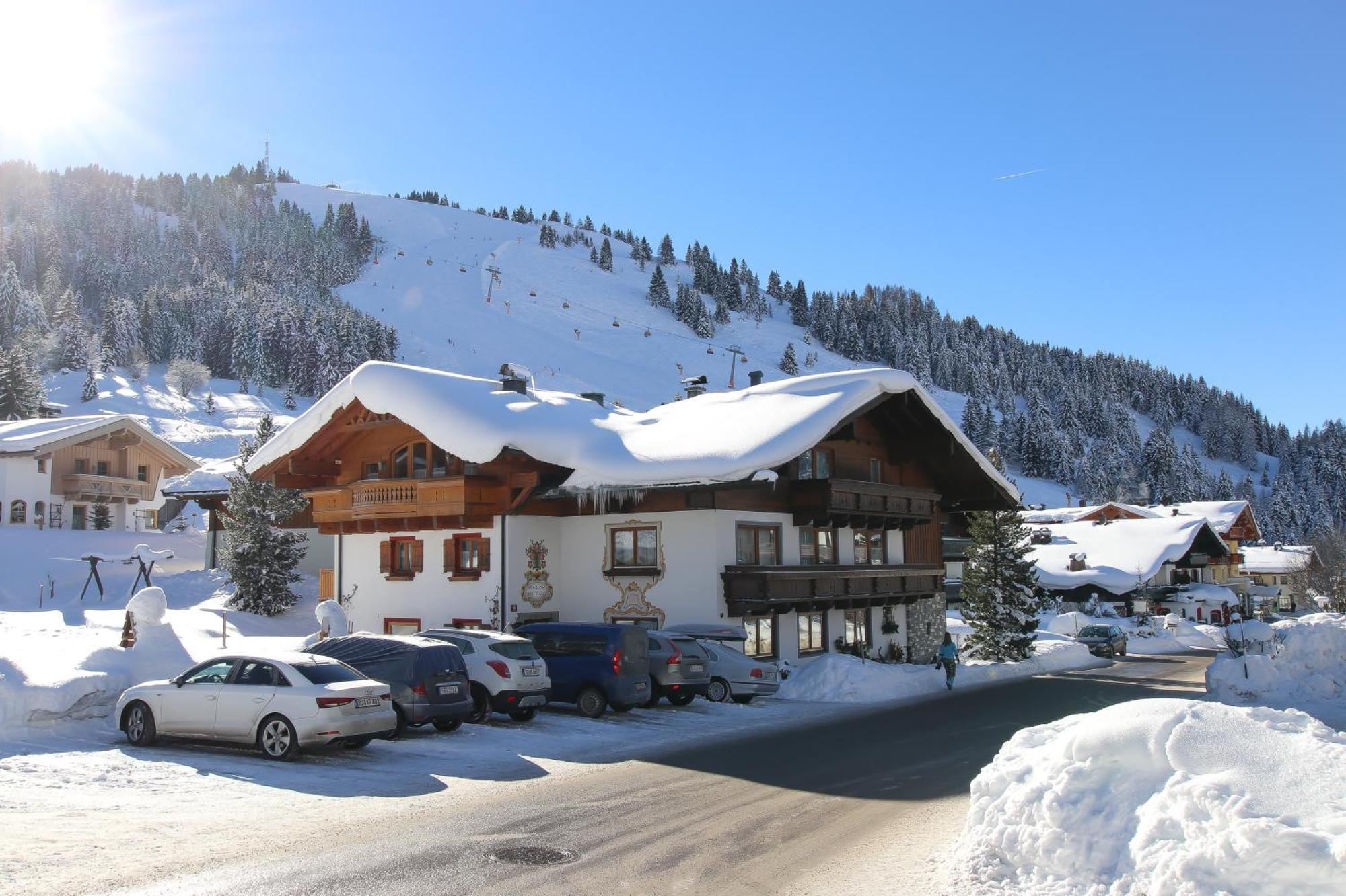 Haus Bergliebe Apartment Maria Alm am Steinernen Meer Exterior photo